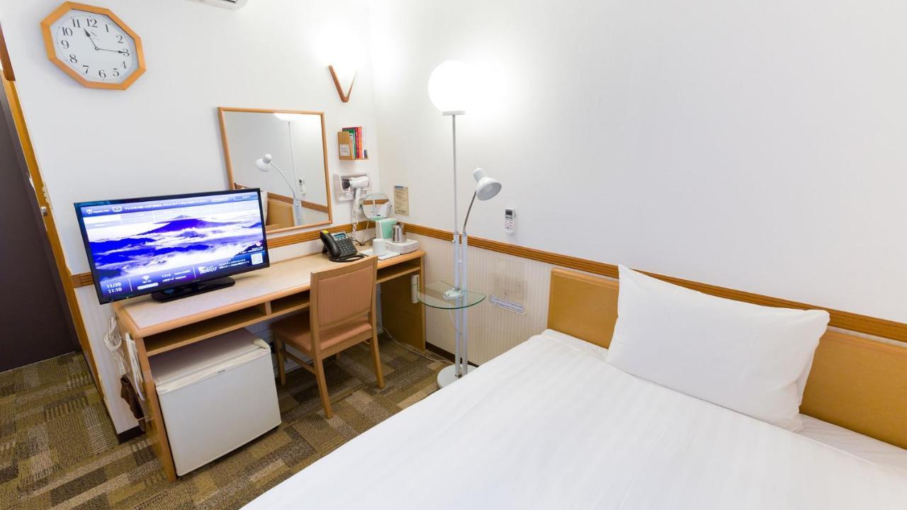 Toyoko Inn Utsunomiya Ekimae No 1 Esterno foto