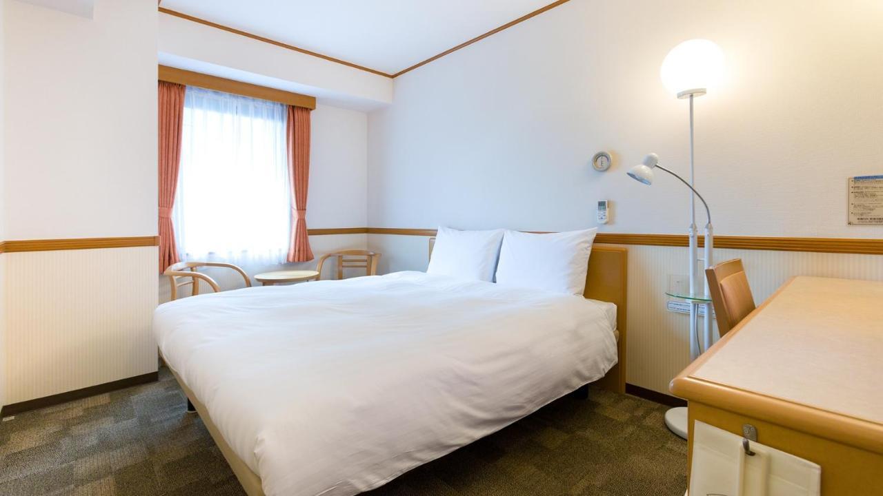 Toyoko Inn Utsunomiya Ekimae No 1 Esterno foto